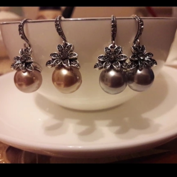 Gorgeous Vintage Champagne Pearl Earrings - Picture 8 of 11